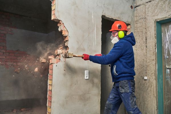 Concrete Wall Demolition in Bethlehem